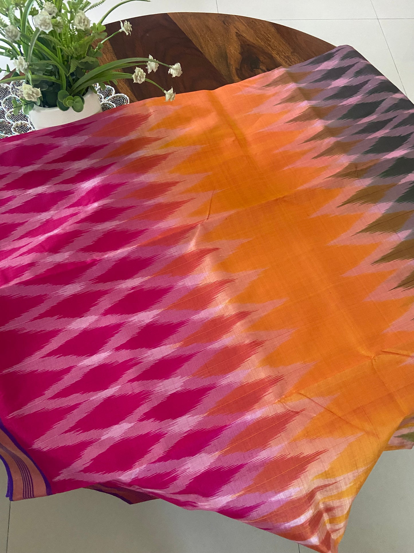 Bishnupur Ikkat Handloom pure silk saree.