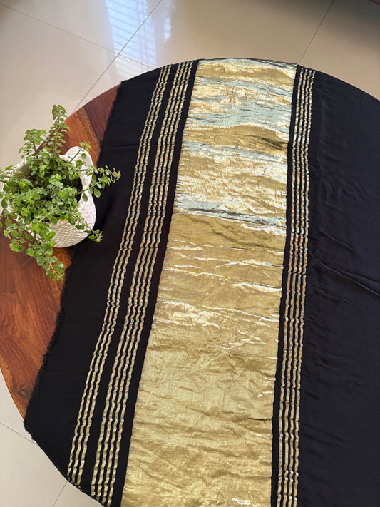 Modal silk plain saree with lagdi pallu