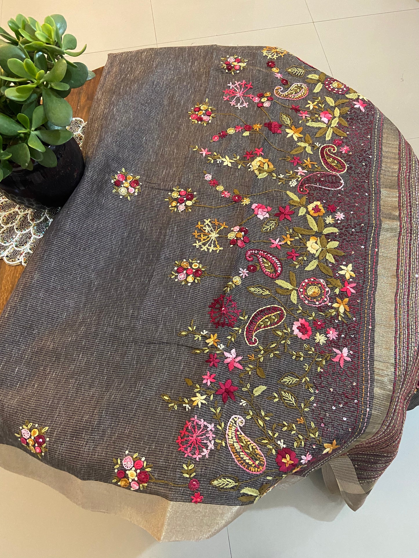 Hand Embroidery on Linen tissue silk saree