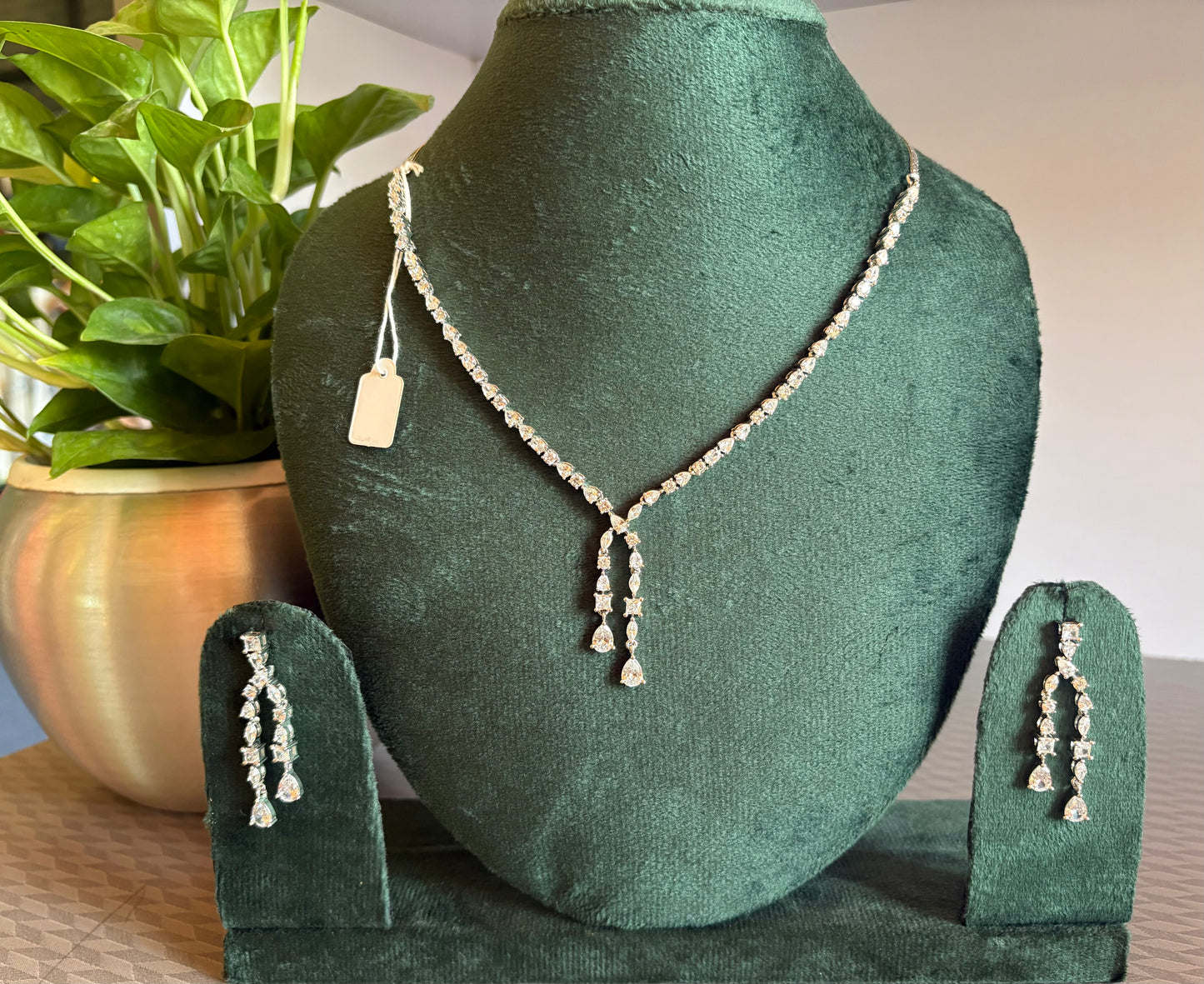 Stone jewellery set