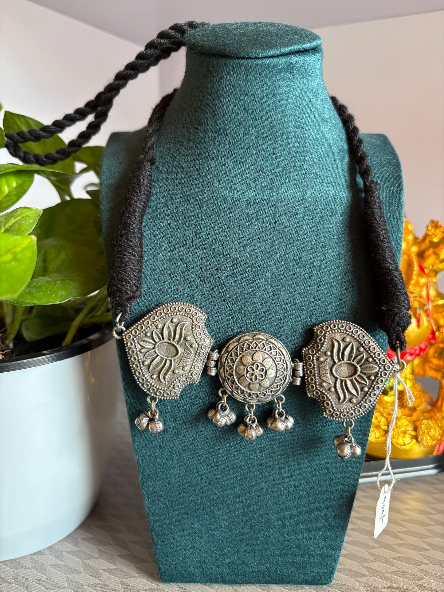 Oxidised choker type necklace