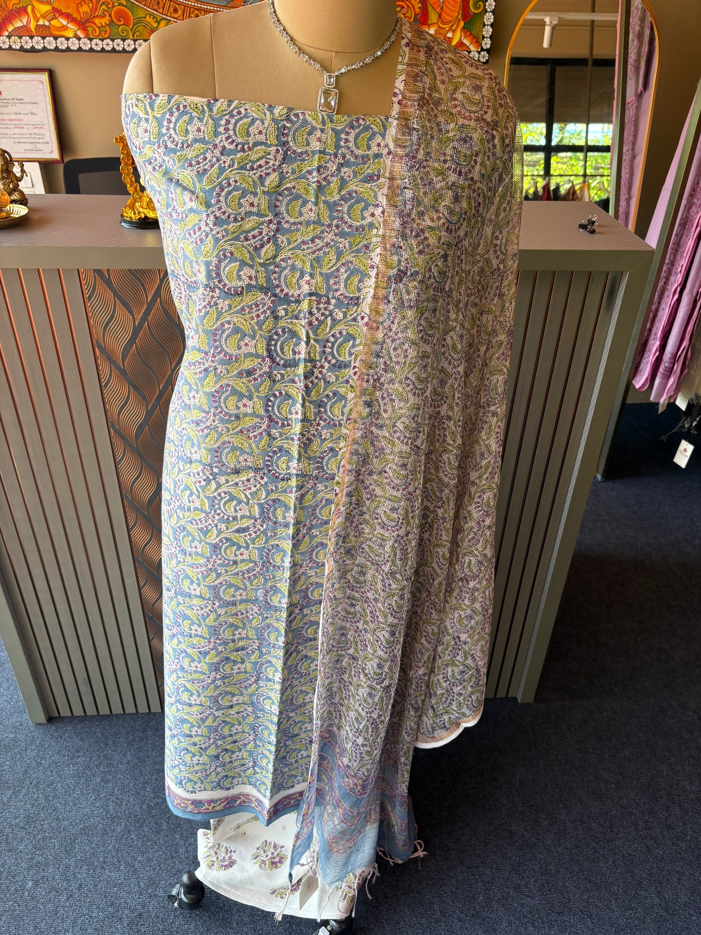 Cotton suit