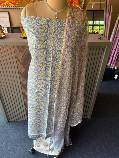 Cotton suit