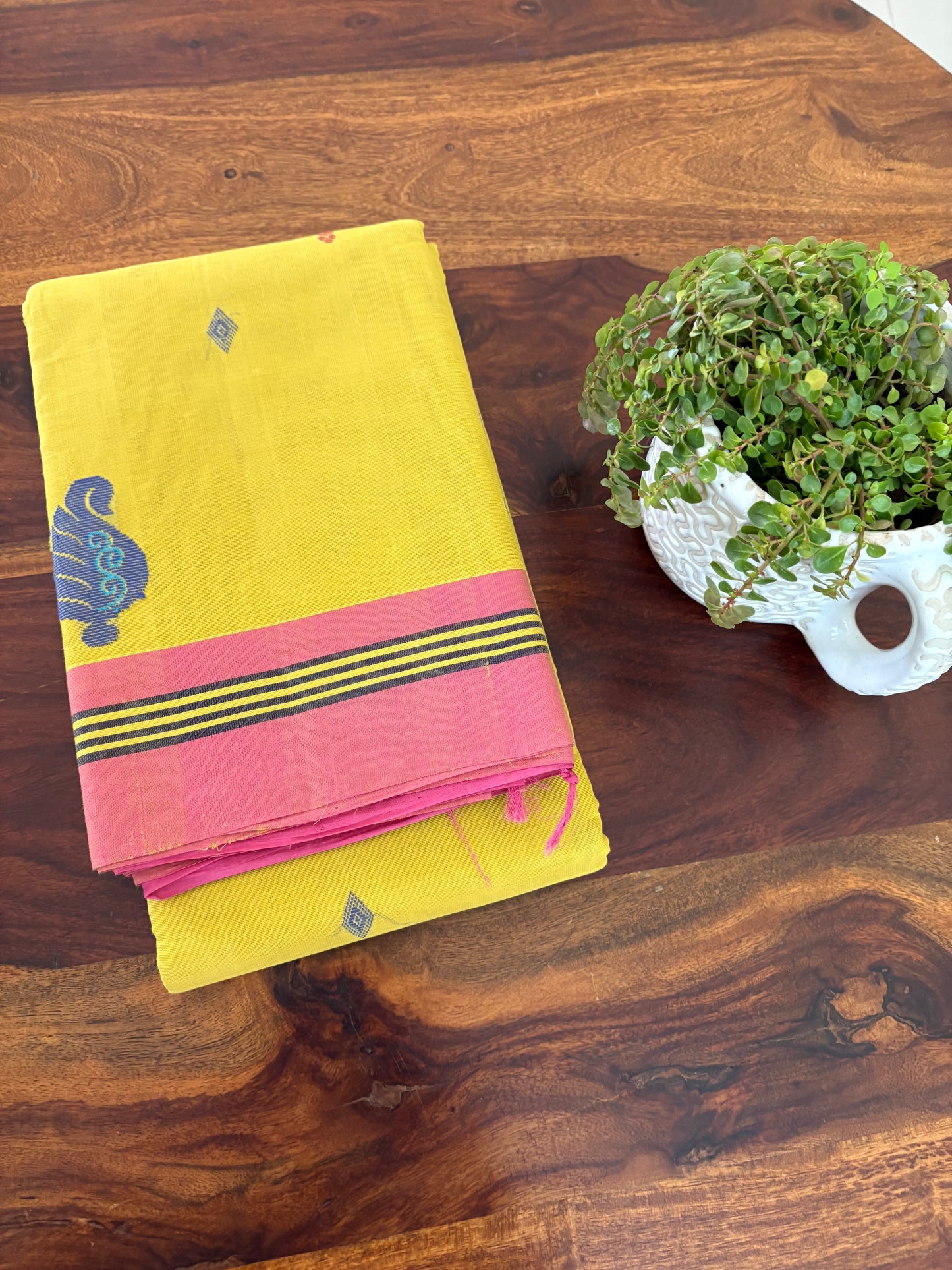 Handloom Cotton Saree