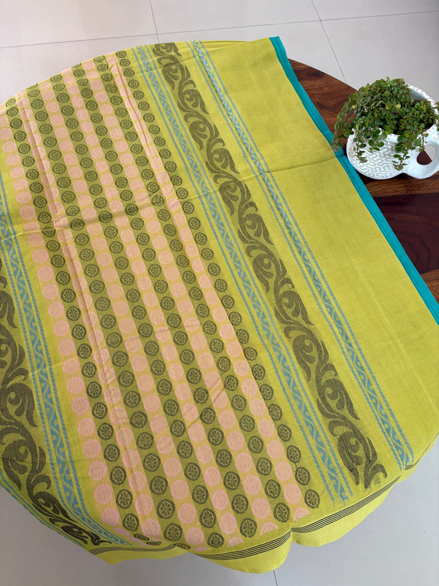 Handloom Cotton saree
