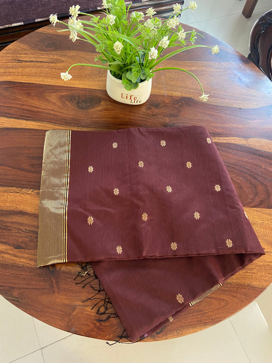Maheshwari Handloom silk Cotton saree with zari butta