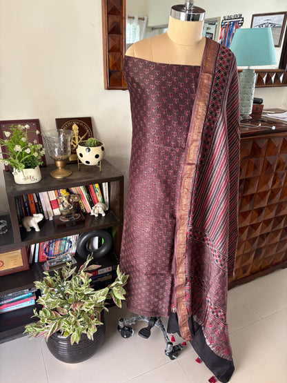 Ajrakh Handblock printed Maheshwari silk top and dupatta set