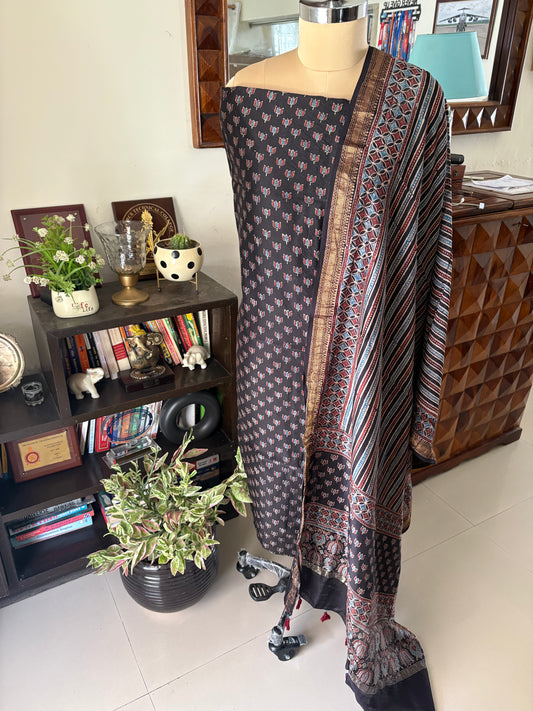 Ajrakh Handblock printed Maheshwari silk cotton top and dupatta set