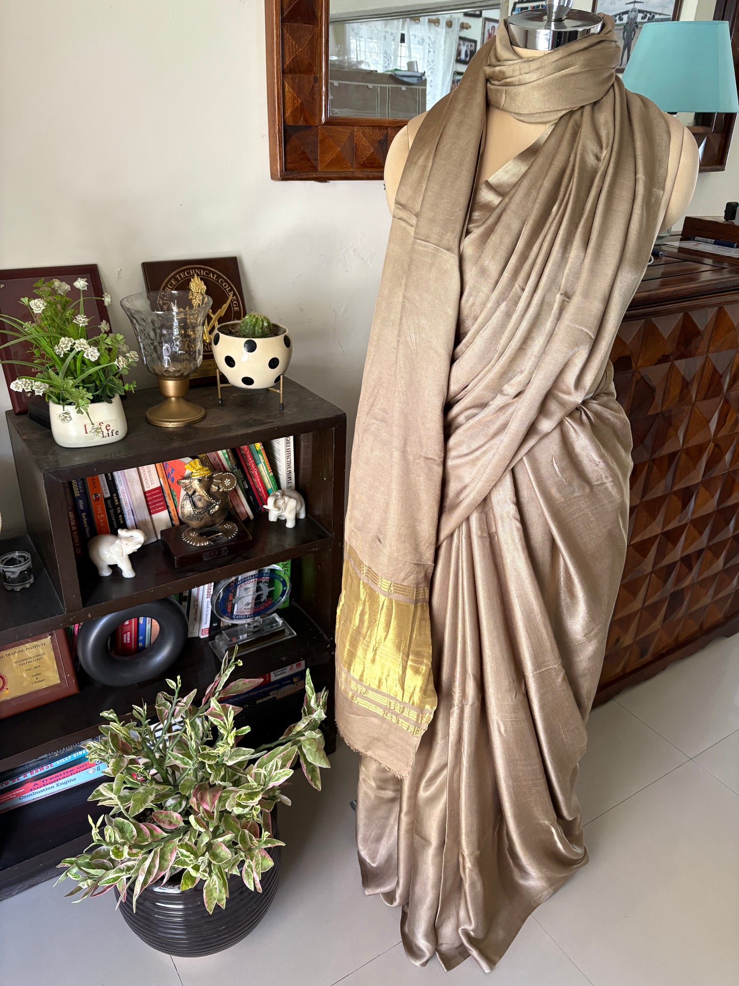 Pain Modal silk saree with lagdi zari pallu