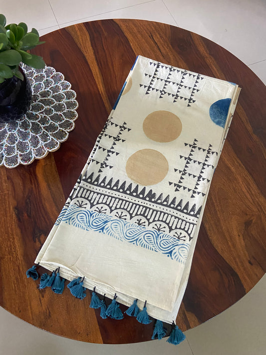 Hand block printed Ajrakh cotton dupatta